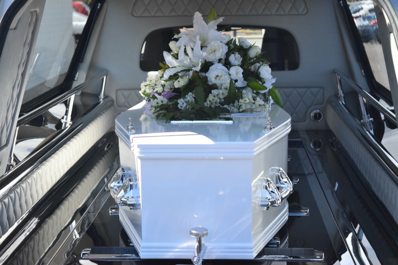 funeraire-EZE-min_death-2421821